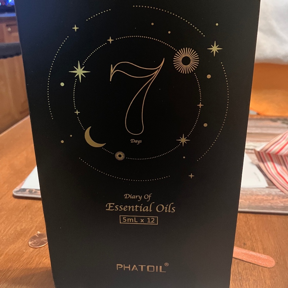 Phatoil Diary of Essential Oils